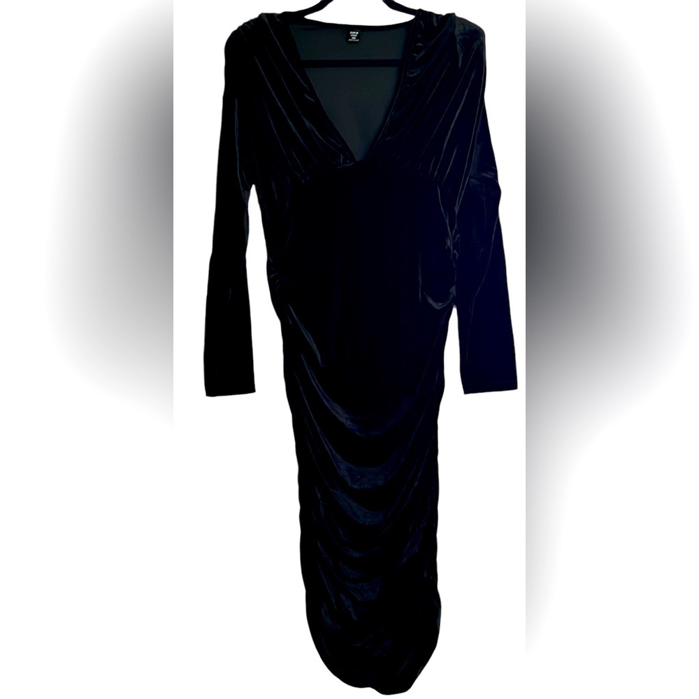 GUBERRY Solid Black Plush Velour Cross Front Mermaid Midi Dress, Sz XL, GUC.